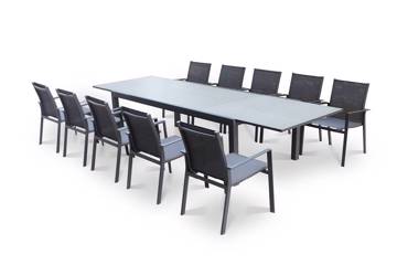 Bilde av Flava, uttrekkbart bord og 8 stoler